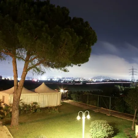 Bed & Breakfast Avion 3*