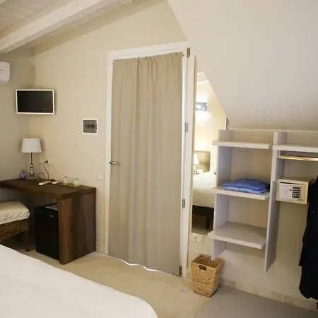 Bed & Breakfast Avion Elmas
