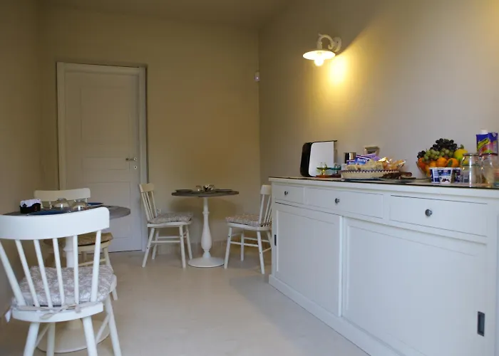 Oda ve Kahvaltı Avion Elmas